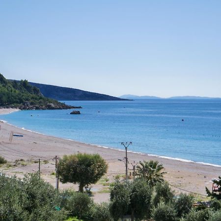 Himara Royal Hotel Eksteriør billede