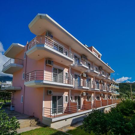 Himara Royal Hotel Eksteriør billede