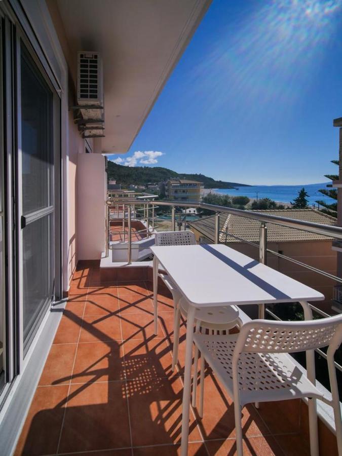 Himara Royal Hotel Eksteriør billede