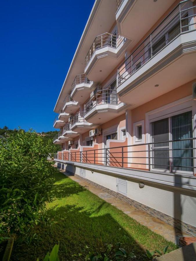 Himara Royal Hotel Eksteriør billede