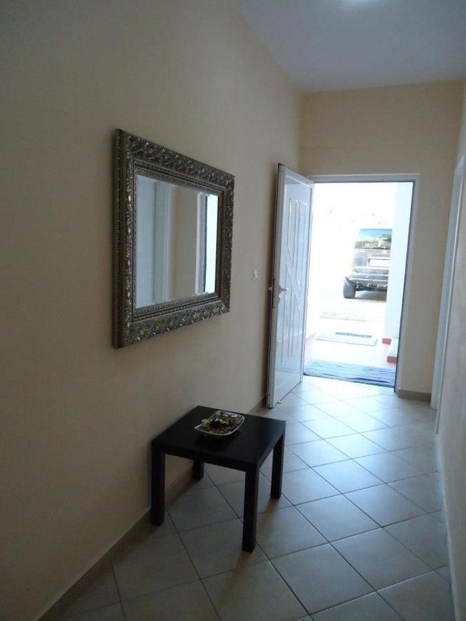 Himara Royal Hotel Eksteriør billede