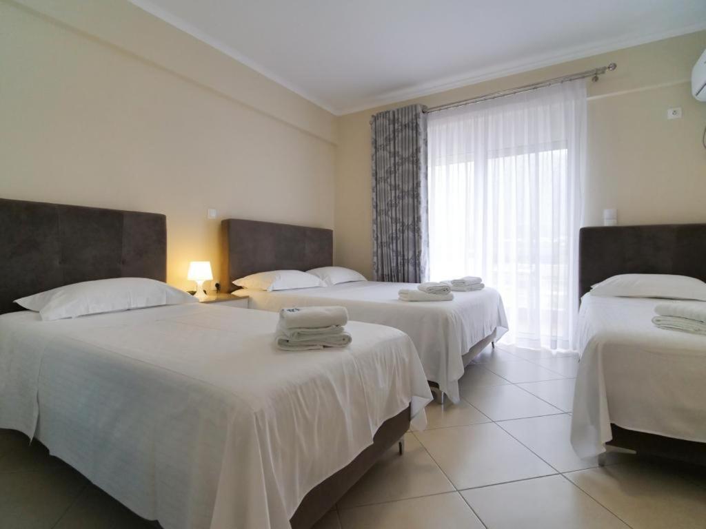 Himara Royal Hotel Eksteriør billede