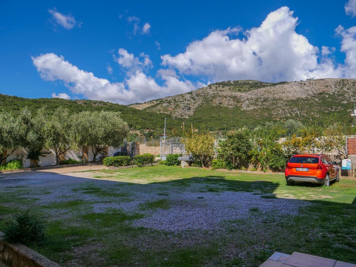 Himara Royal Hotel Eksteriør billede