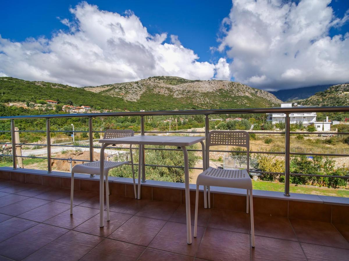 Himara Royal Hotel Eksteriør billede