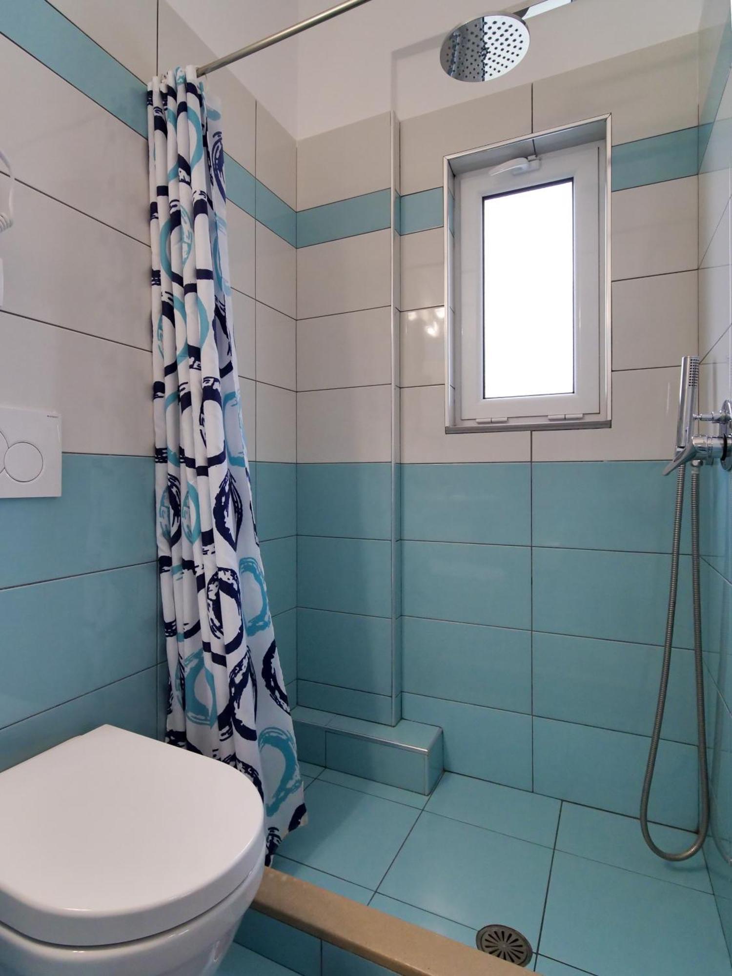 Himara Royal Hotel Eksteriør billede