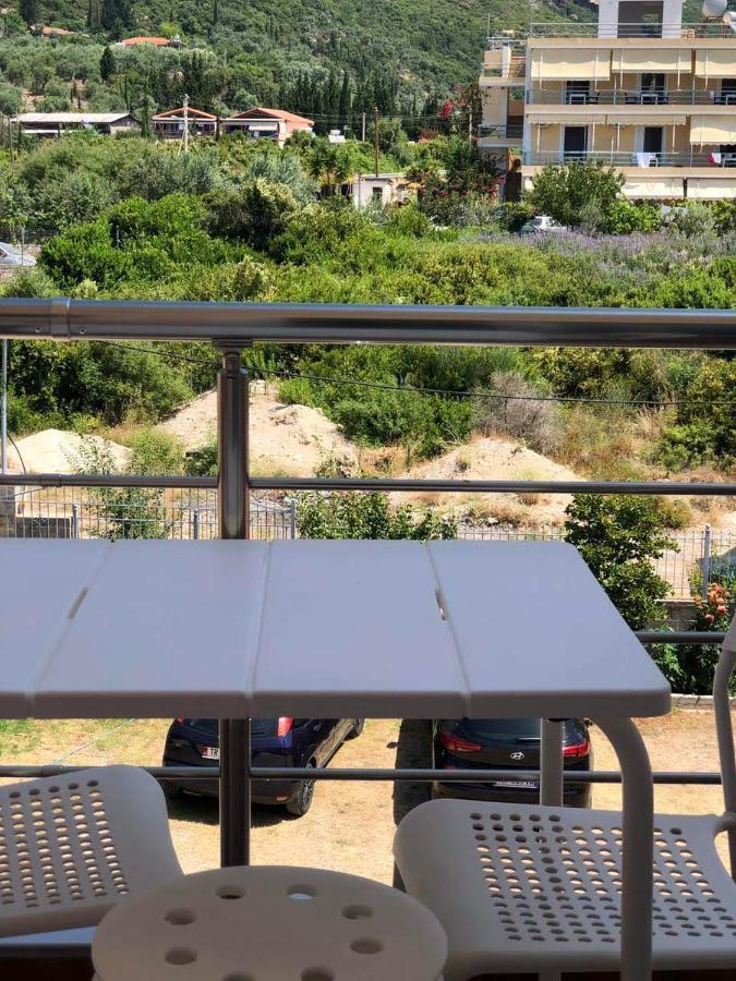 Himara Royal Hotel Eksteriør billede