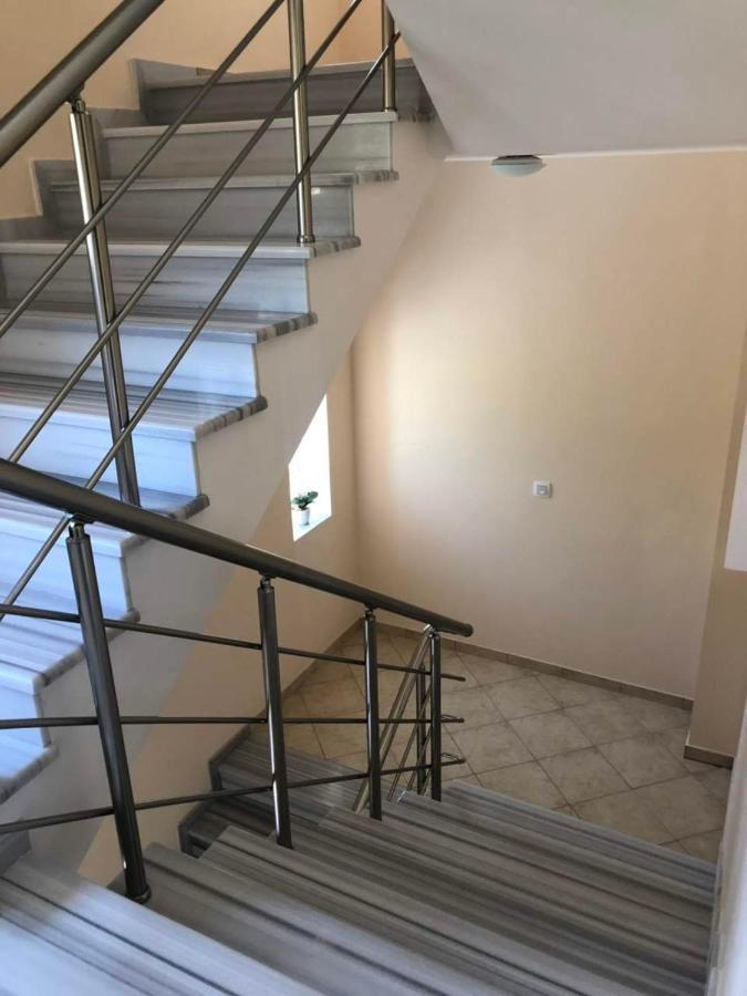 Himara Royal Hotel Eksteriør billede